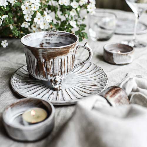 Посуда в пряничном стиле